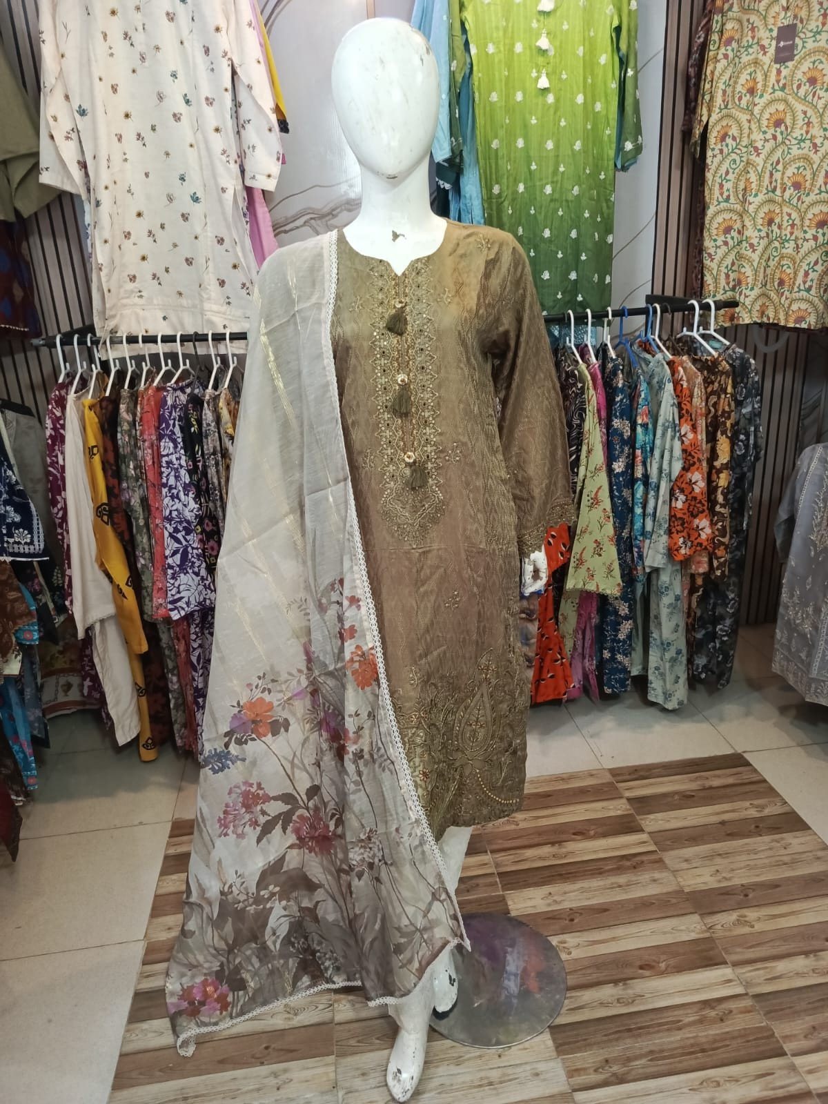 Golden Elegance Embroidered
