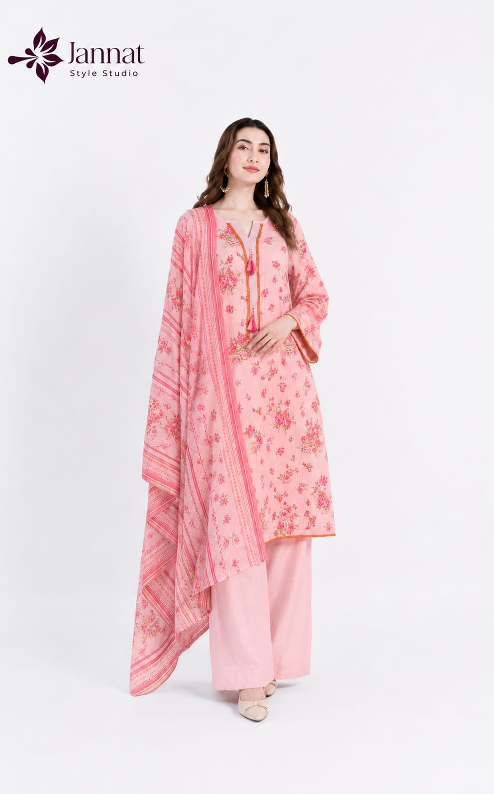 Women’s Soft Pink Floral Lawn 3-Piece Suit | Premium Lawn